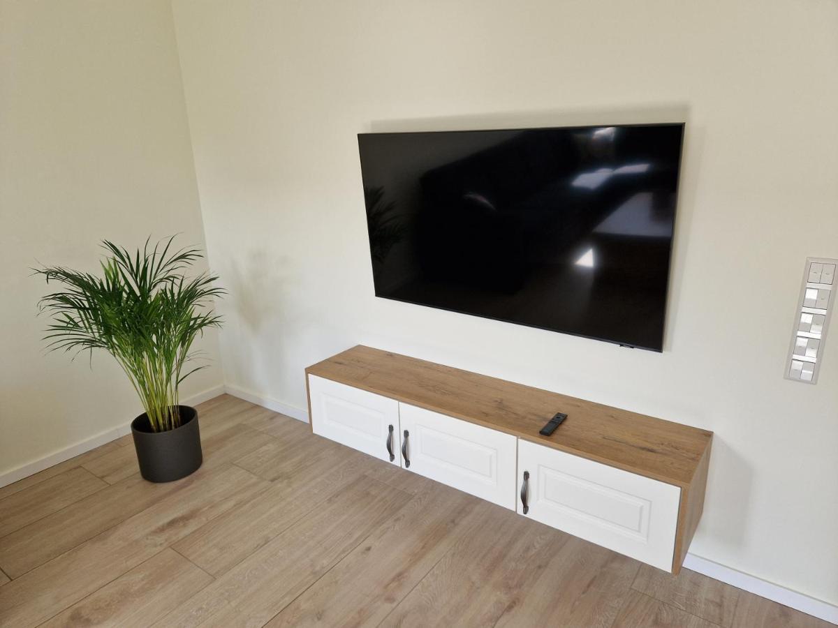Apartment Nahe Meyer Werft In Ostfriesland Mit Kueche & Netflix Westoverledingen Екстериор снимка