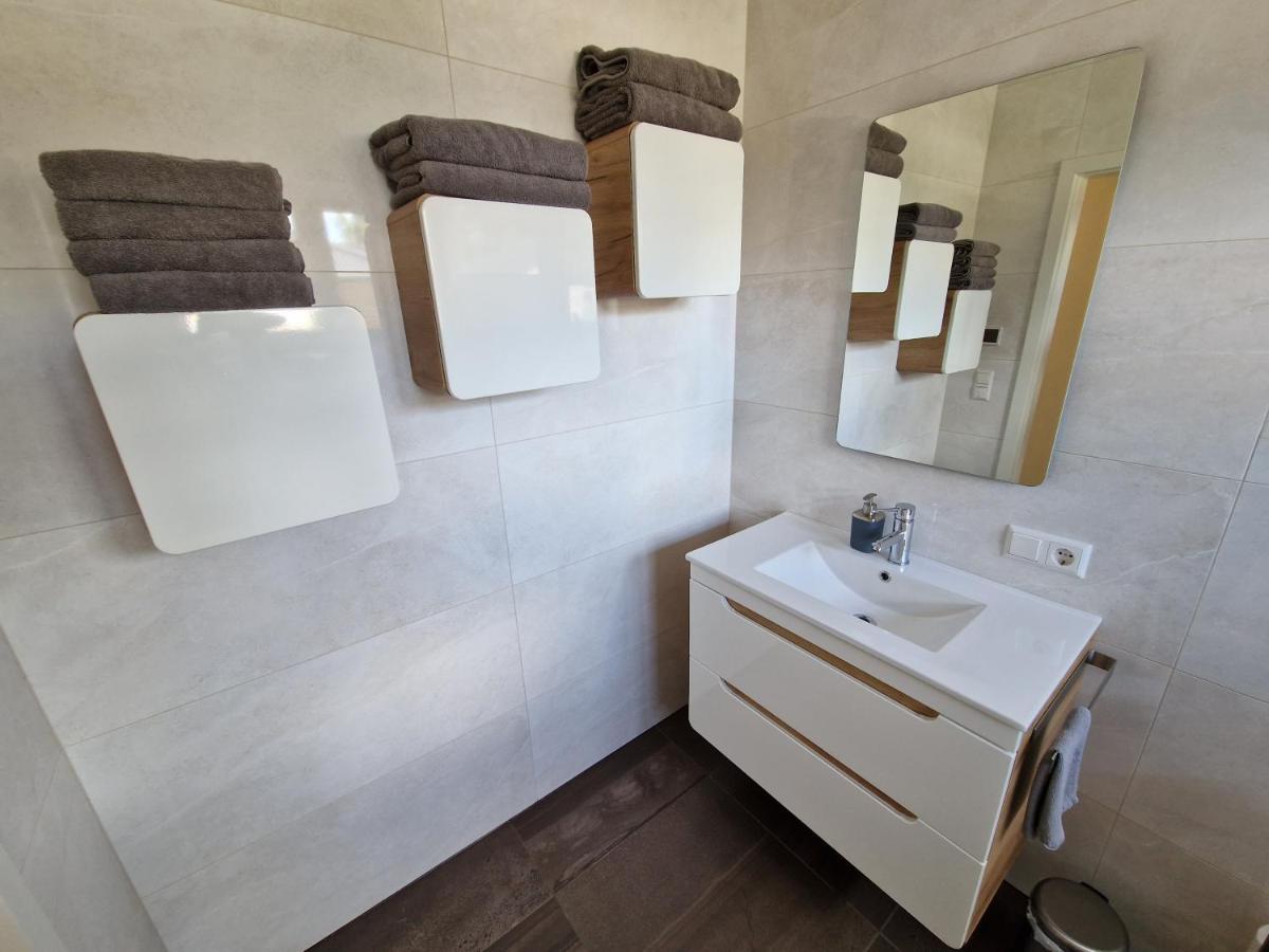 Apartment Nahe Meyer Werft In Ostfriesland Mit Kueche & Netflix Westoverledingen Екстериор снимка